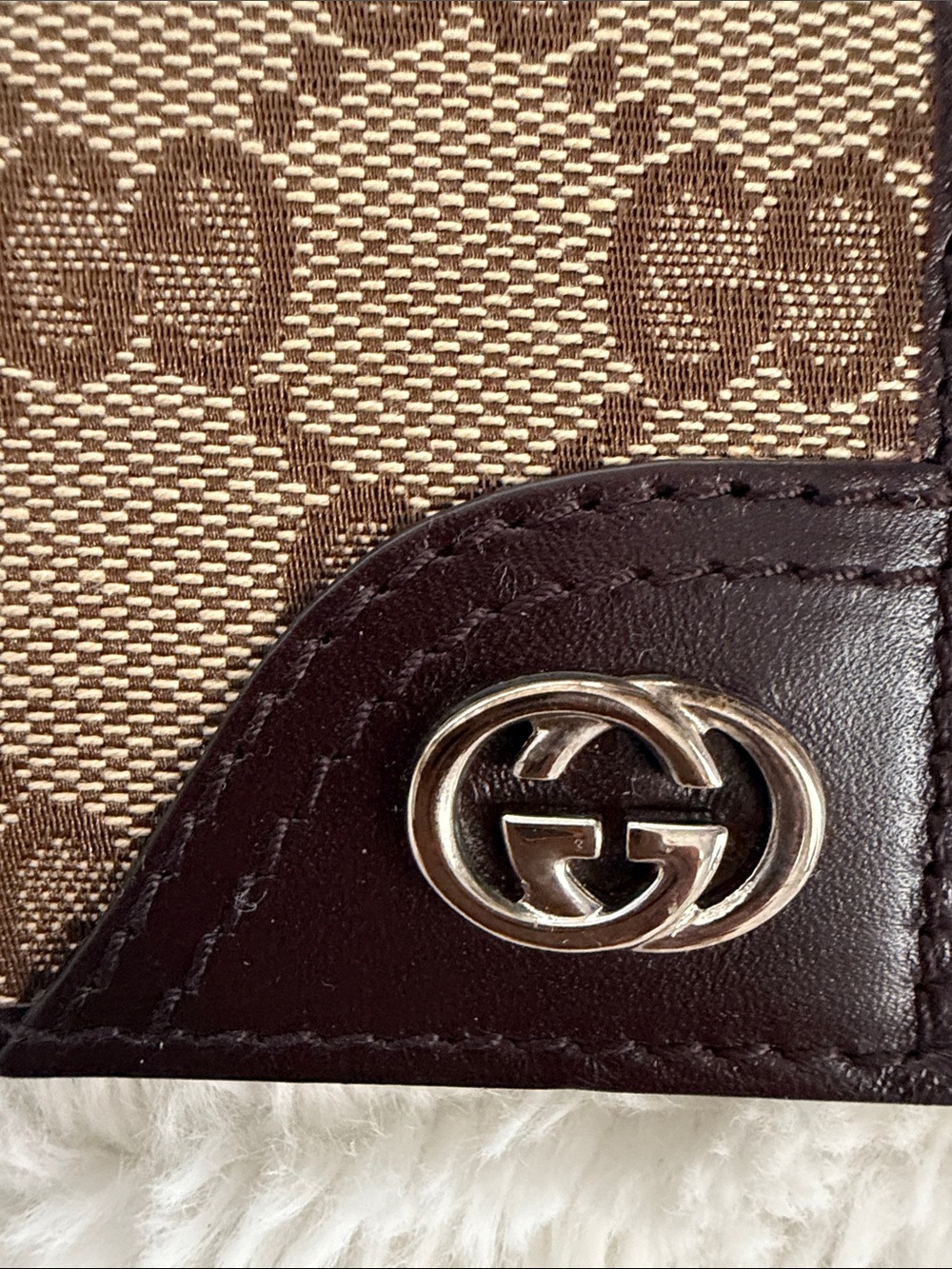 Gucci Brown & Beige GG Canvas Card Holder with Silver Emblem - Picture 2 of 5